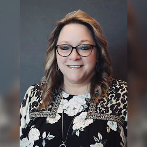 Meet your Posher, Carrie